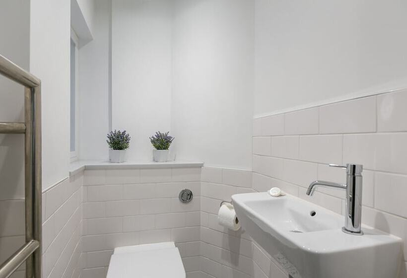 Urban Chic  Wellington