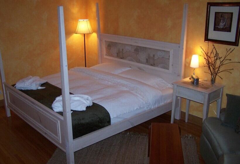 فندق Artisan Upstairs Guesthouse