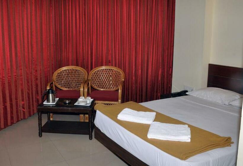 בית מלון כפרי Blue Hills International