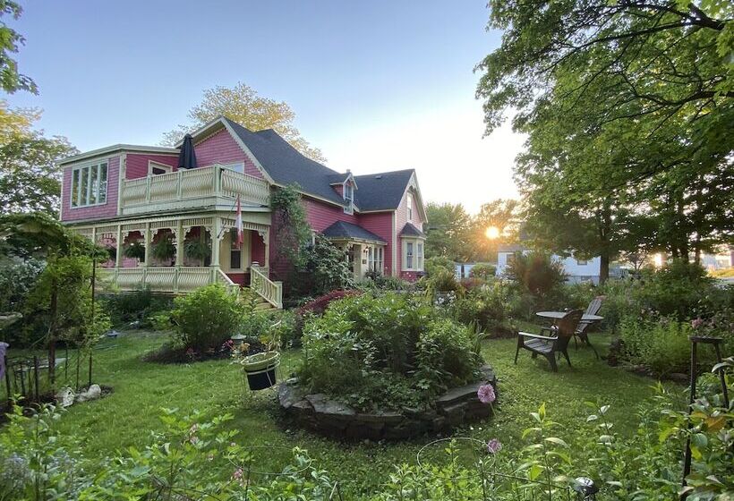 فندق Chambers Guest House B&b