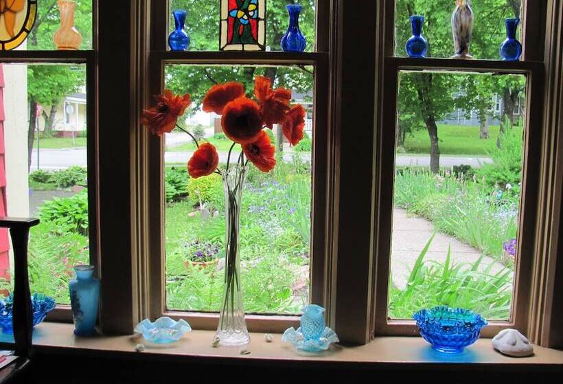 فندق Chambers Guest House B&b