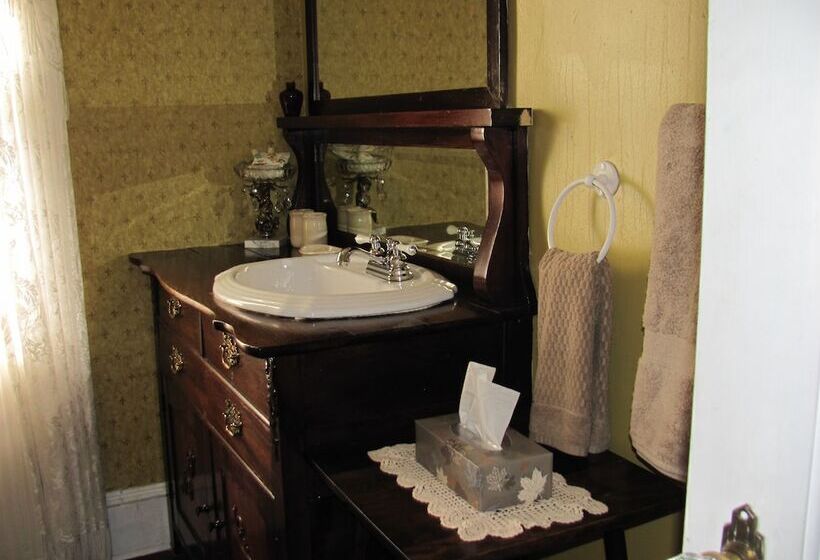 فندق Chambers Guest House B&b