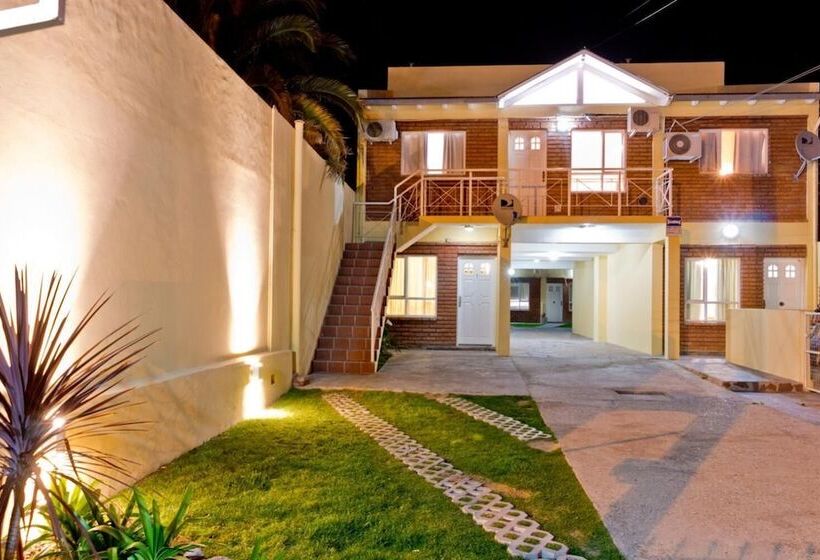 Hotel Complejo La Lucila