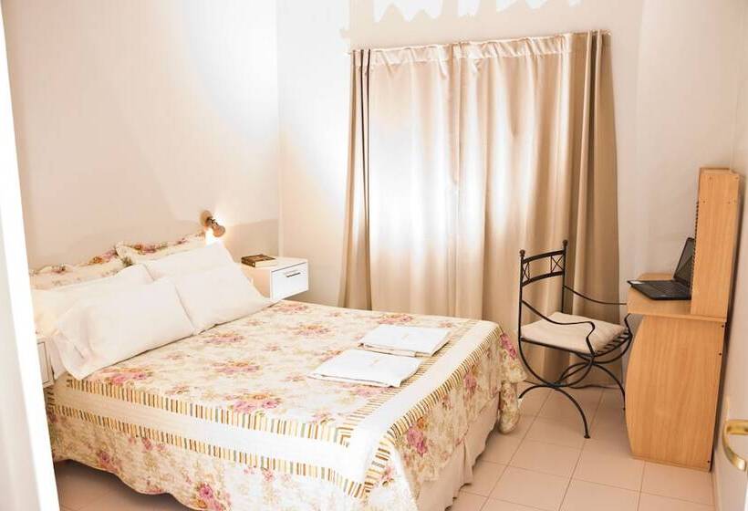 Hotel Complejo La Lucila