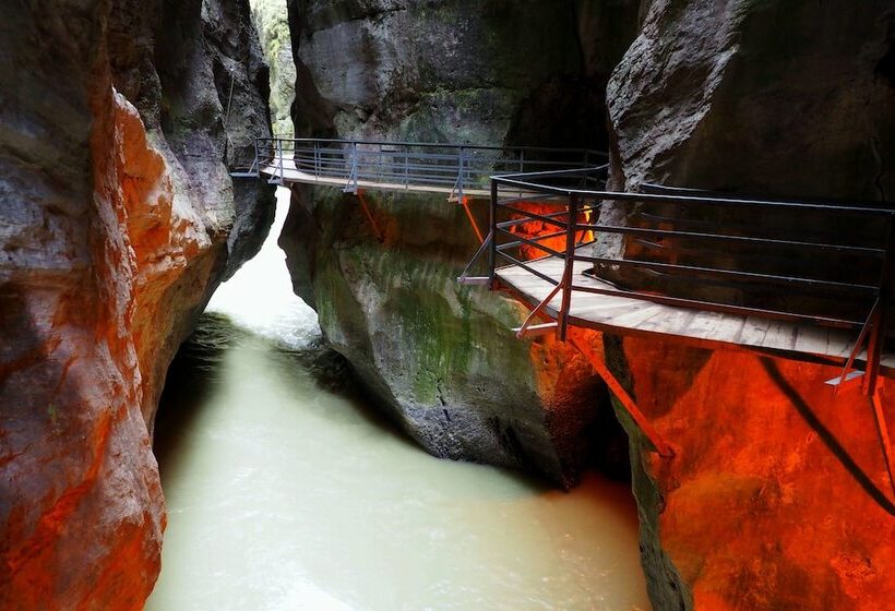 فندق Digital Brünig Lodge 24 7