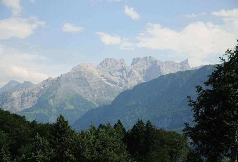 ホテル Digital Brünig Lodge 24 7