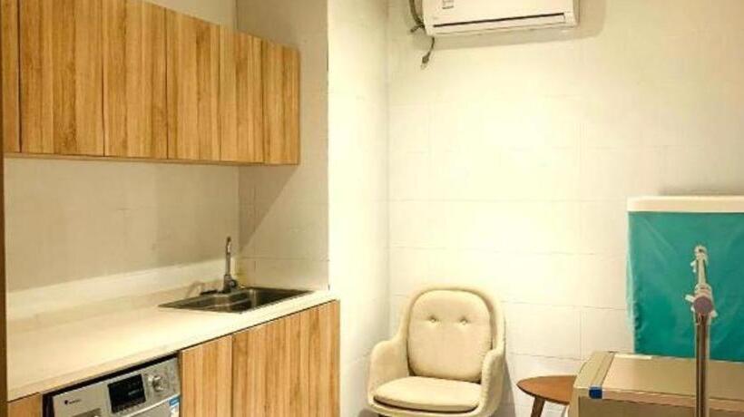 Hanting Hotel Nanjing Aoti Center