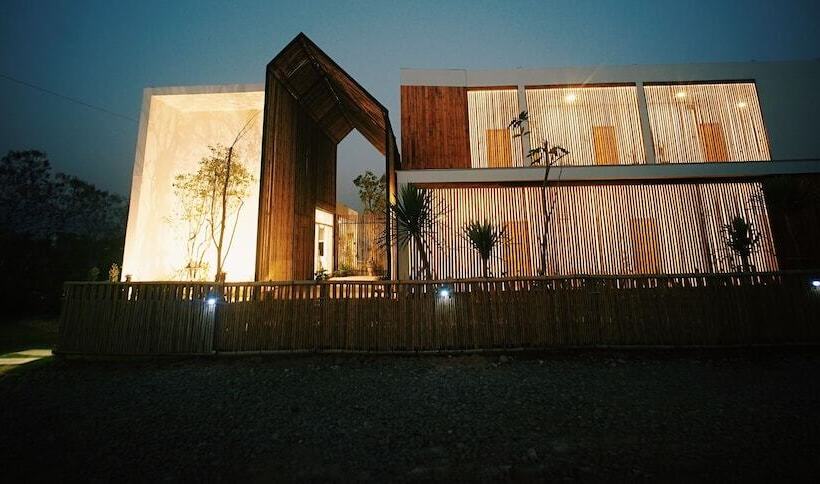 호텔 Homu Villa Pua