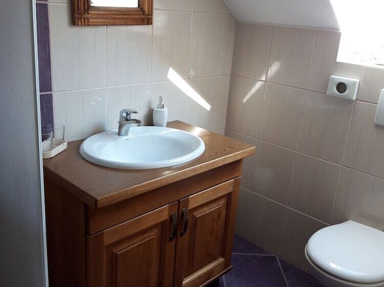 هتل Merkež Guest House