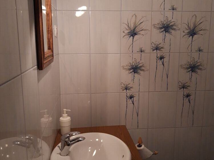 هتل Merkež Guest House