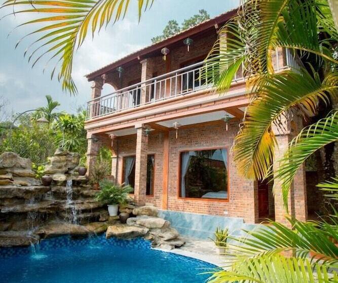 هتل Ninh Binh Mountain View Homestay & Restaurant