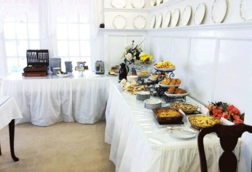 فندق Plymouth Inn