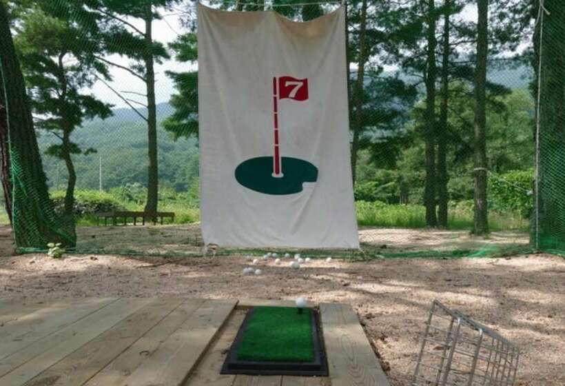 בית מלון כפרי Sangju Yeoyurounhwangtojib Pensyeon