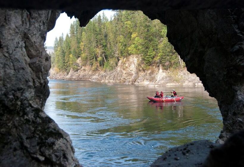 فندق Stoneshire Guesthouse