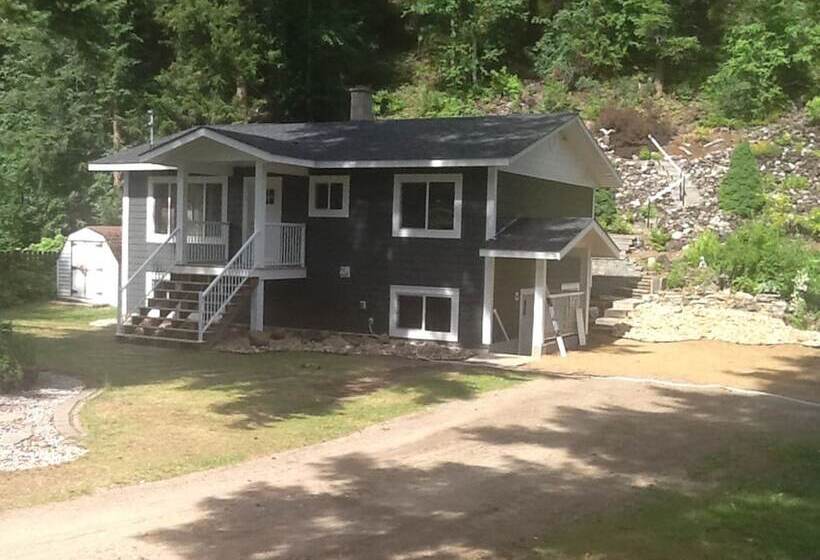 فندق Stoneshire Guesthouse