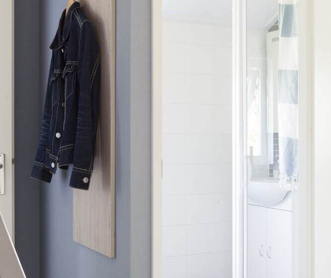 בית מלון כפרי Strand 49 Camping & Glamping