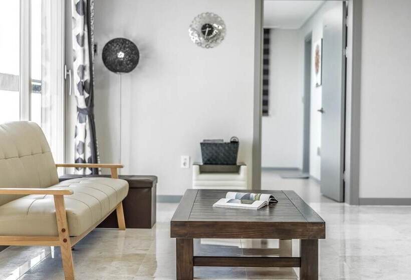 酒店 Tongyoung Sagaejeol Pension