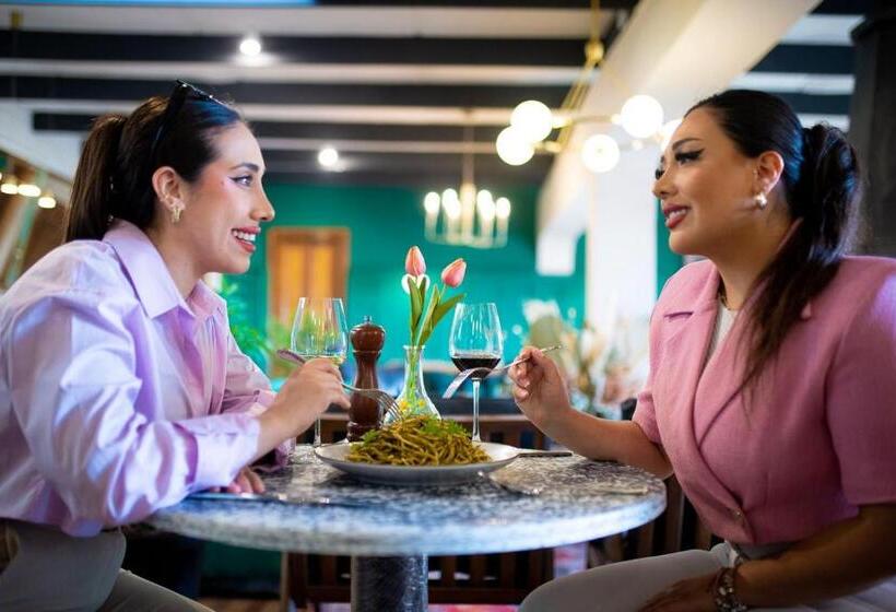 فندق Bungalow Miramar & Jeronimo At Casa Marin Vineyards