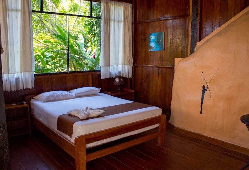 هتل Wasai Puerto Maldonado Eco Lodge