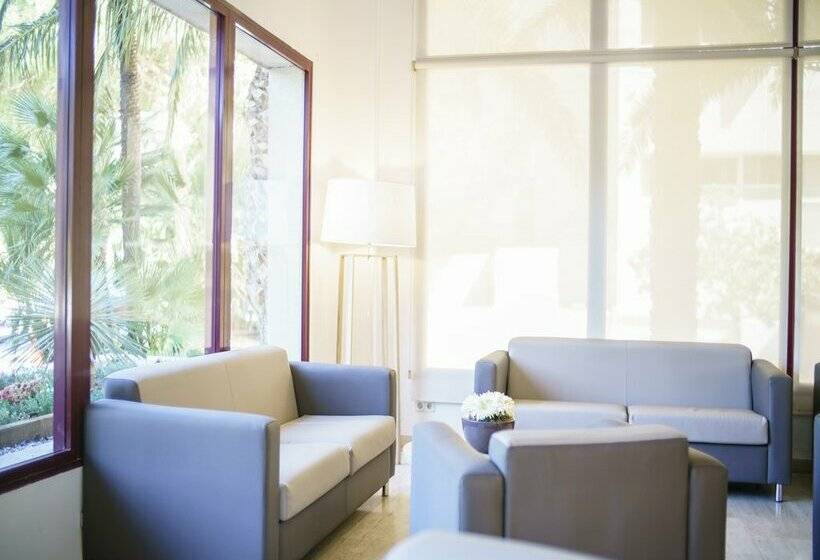 ホテル Estival Park Almaris