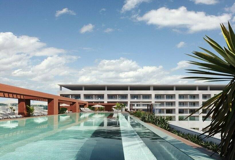 ホテル Estival Park Almaris