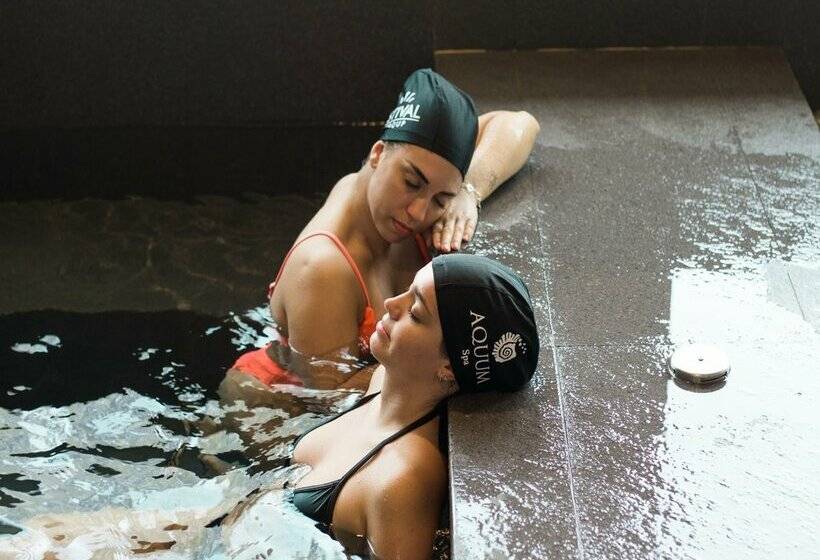 ホテル Estival Park Almaris