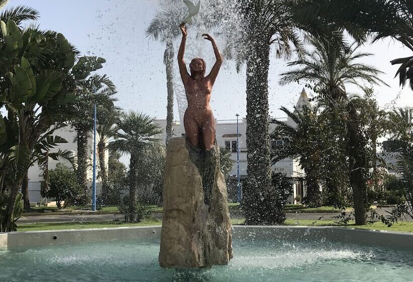 Apartamentos Natura World