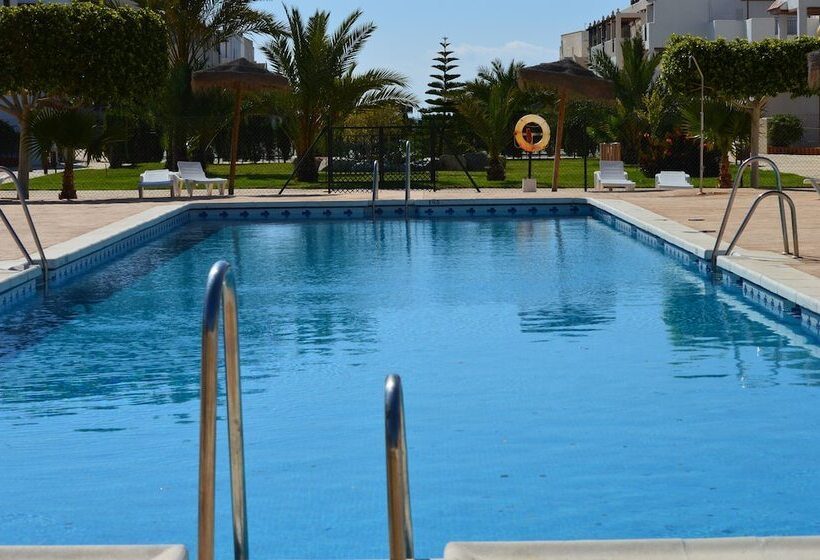 Apartamentos Natura World