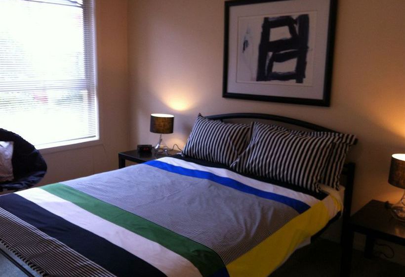 Australian Home Away @ Box Hill 21