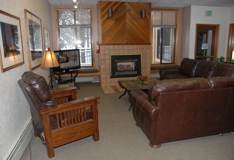 Beaver Village Condos By Staywinterpark