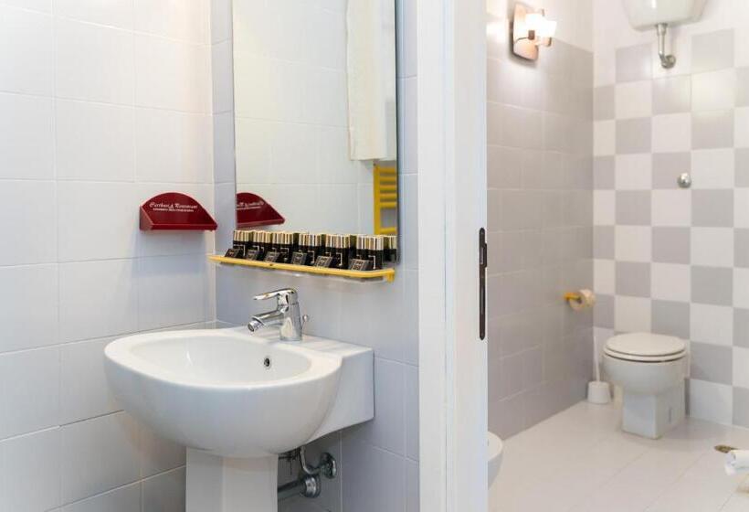 ベッドアンドブレックファースト Certosa Di Pontignano Residenza D'epoca