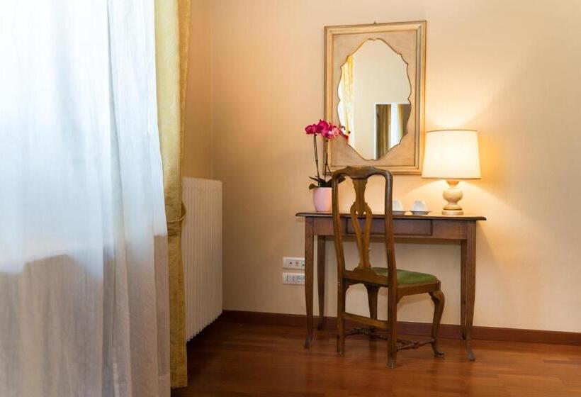 ベッドアンドブレックファースト Certosa Di Pontignano Residenza D'epoca