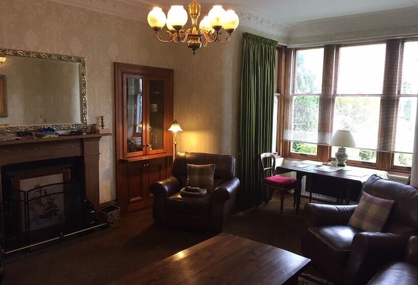 住宿加早餐 Dunallan Guest House