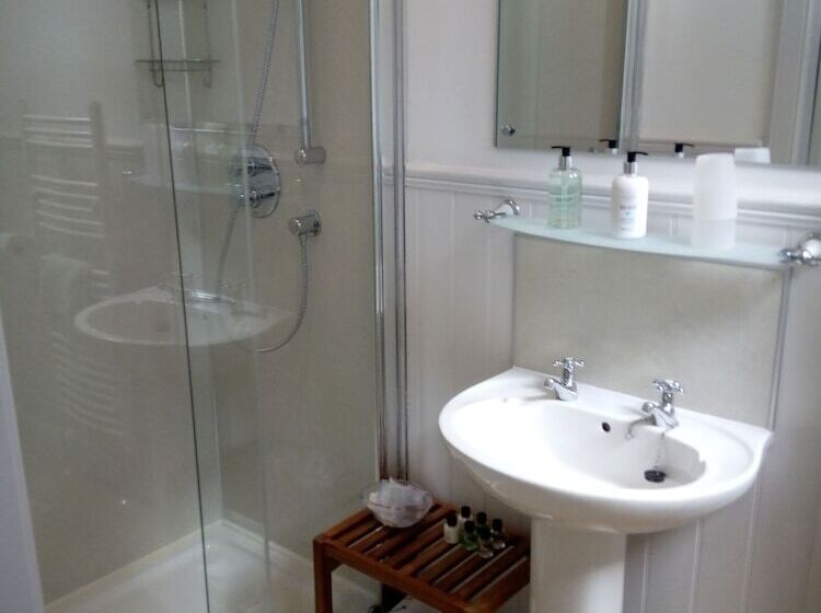 住宿加早餐 Dunallan Guest House