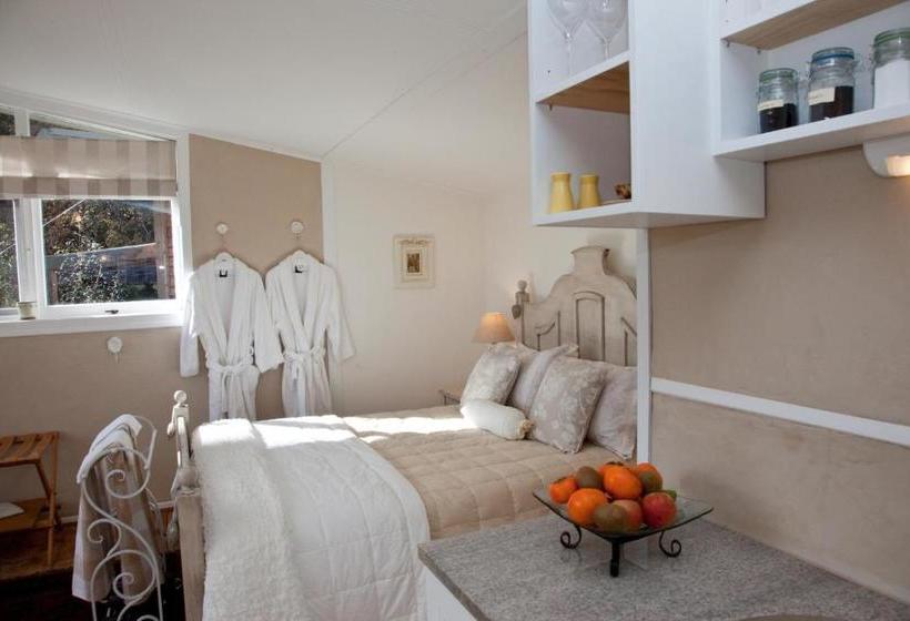 مبيت وإفطار Earthstead Villas