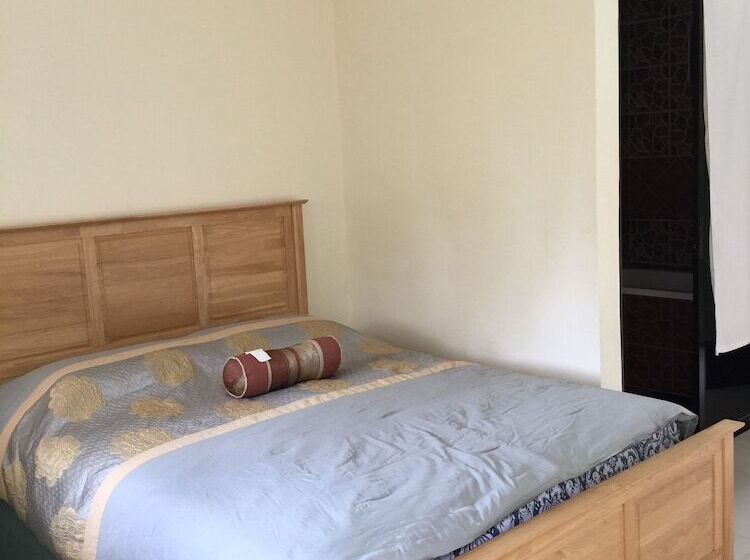 تختخواب و صبحانه Gemini Hotel And Restaurant