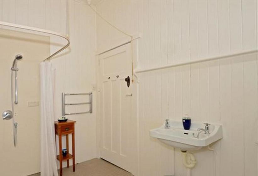 住宿加早餐  Kauri Nest