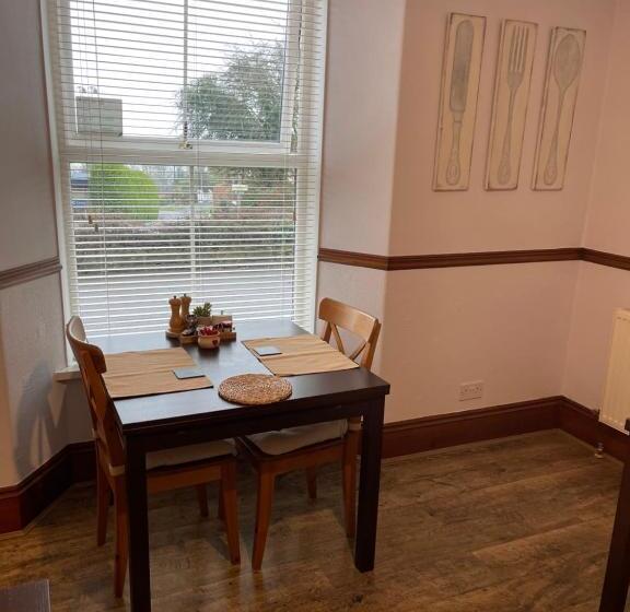 住宿加早餐  Nythfa Guest House