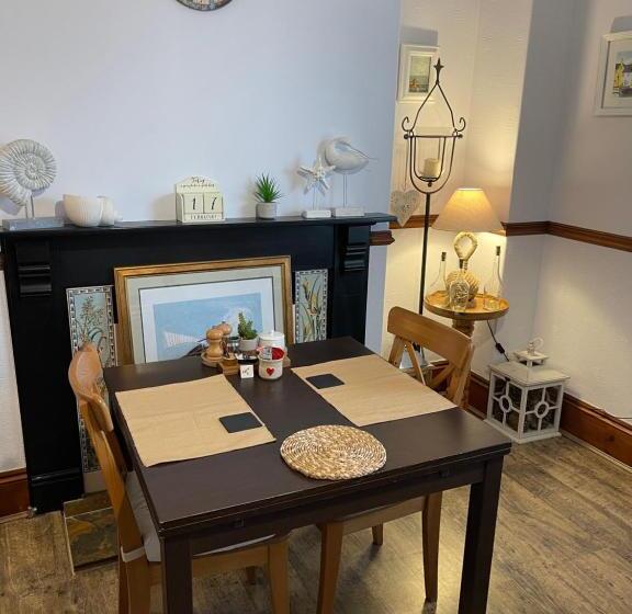 住宿加早餐  Nythfa Guest House