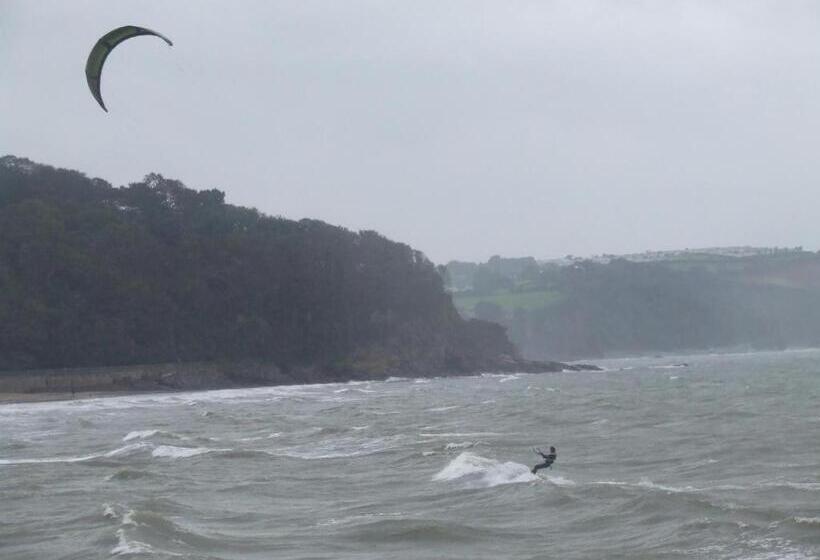 住宿加早餐  Nythfa Guest House