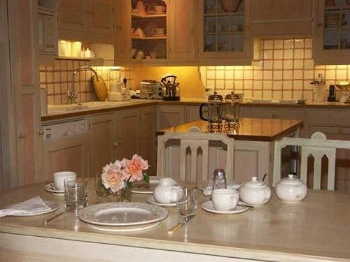 مبيت وإفطار Shipton Grange House