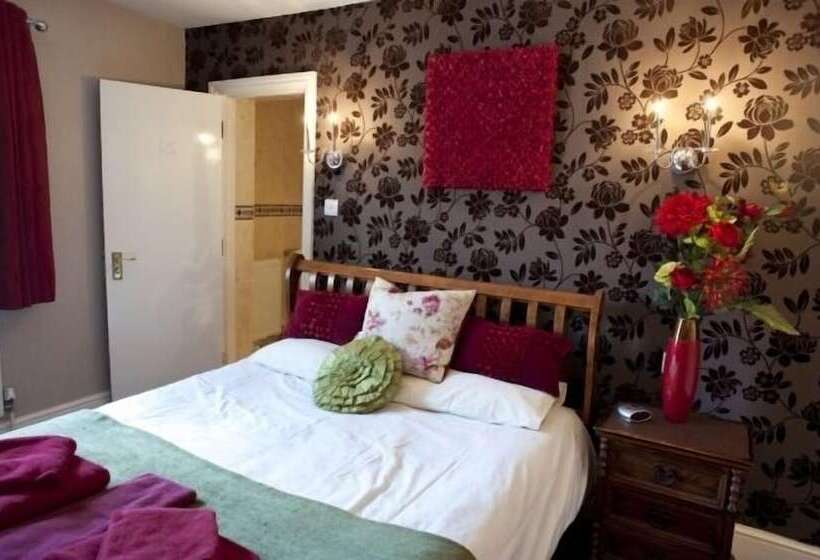 住宿加早餐 The Bull Inn