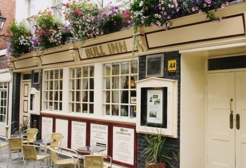 住宿加早餐 The Bull Inn