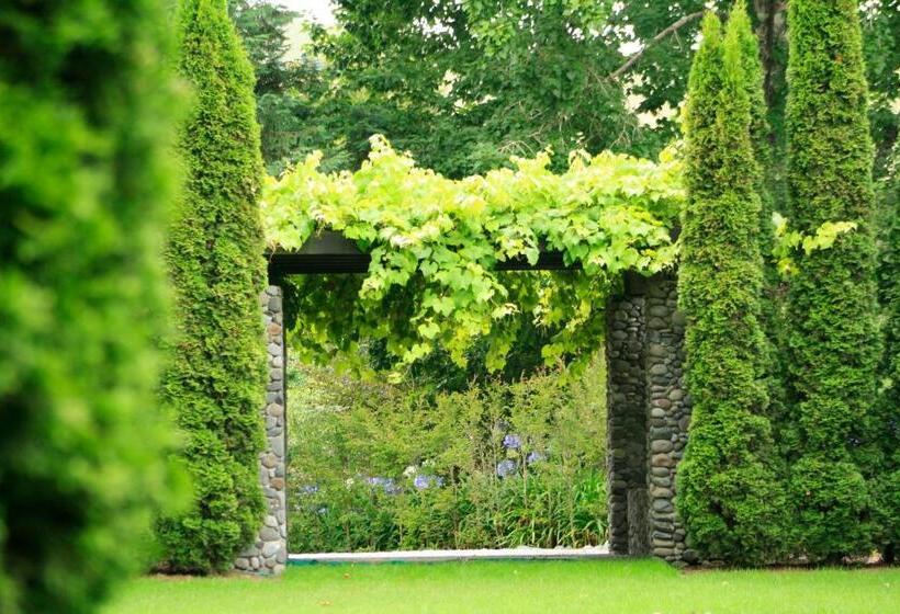 Bradleys Garden Bed And Breakfast