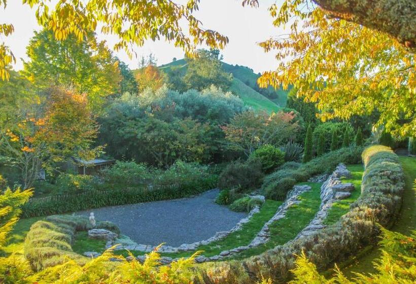 Bradleys Garden Bed And Breakfast