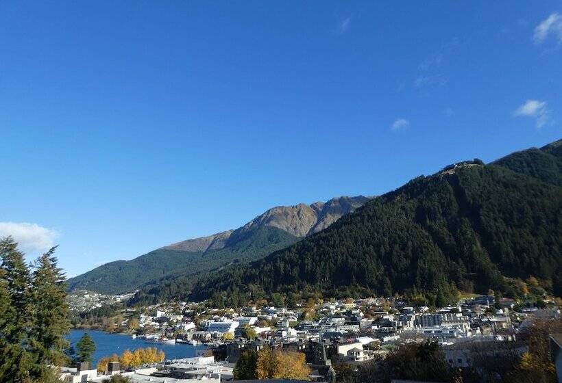 Caples Court Motel & Apartments