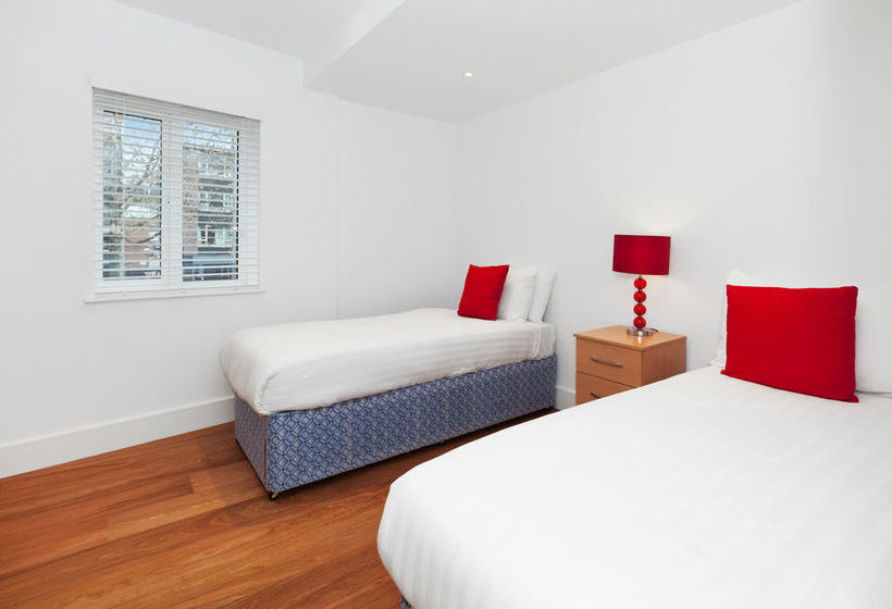 Отель Access West Kensington