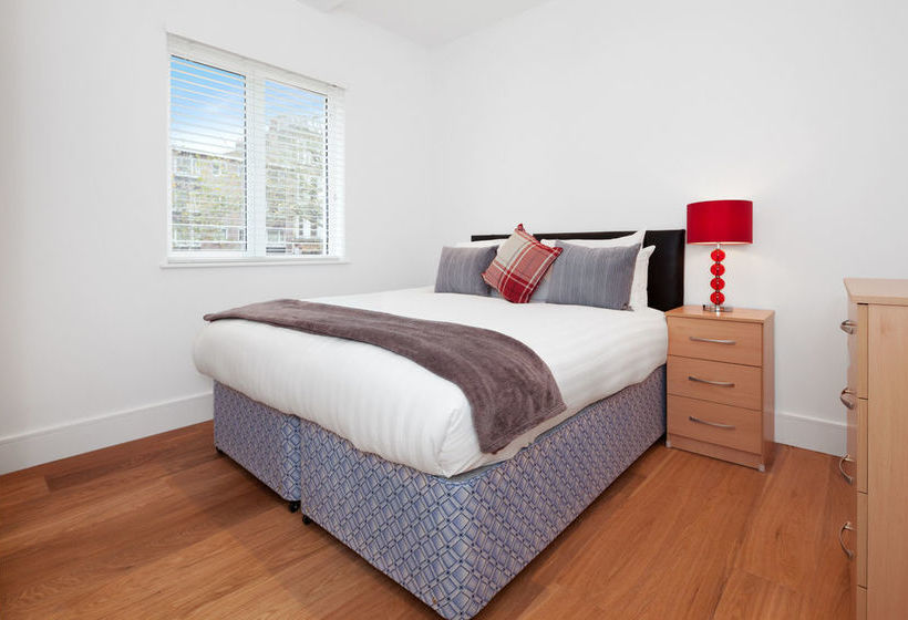 Отель Access West Kensington