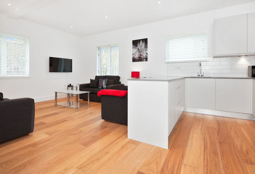 Отель Access West Kensington