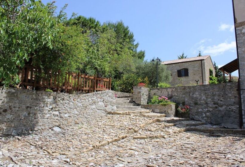 Отель Agriturismo Sant Agata